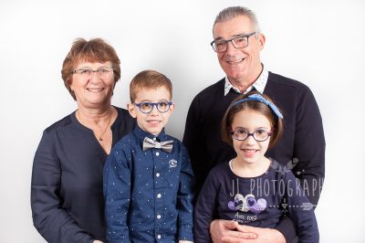 photographe-famille-oise-photographe-famille-compiegne-photographe-studio-portrait-famille-photos-famille photographe-famille-oise-photographe-famille-compiegne-photographe-studio-portrait-famille-photos-famille